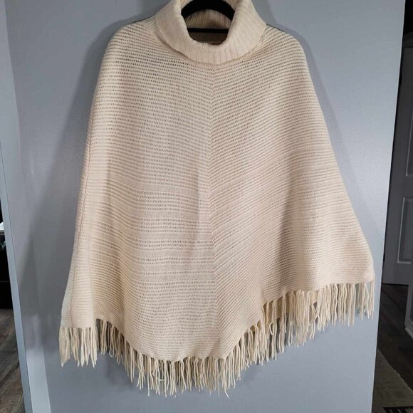 Talbots Cream coloured shawl BNWOT - Picture 3 of 8